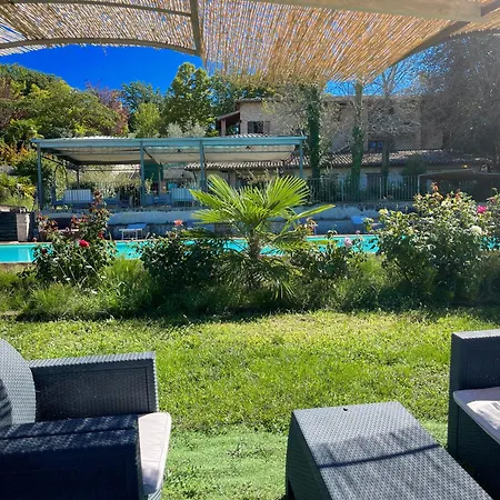 2 In Stunning Grounds Panoramic Views Around Sleeps 4 ヴィラ スポレート