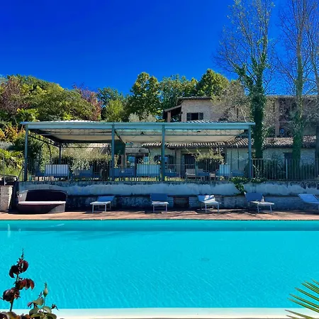 ヴィラ 2 In Stunning Grounds Panoramic Views Around Sleeps 4