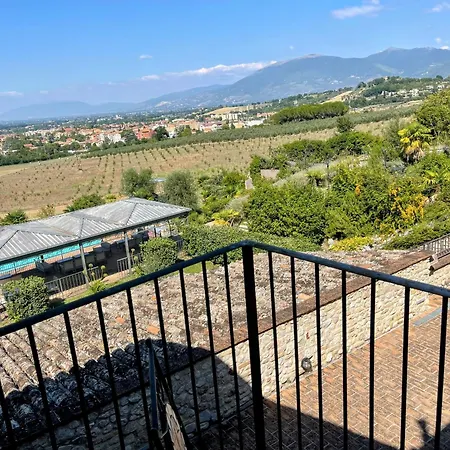 ヴィラ 2 In Stunning Grounds Panoramic Views Around Sleeps 4 *